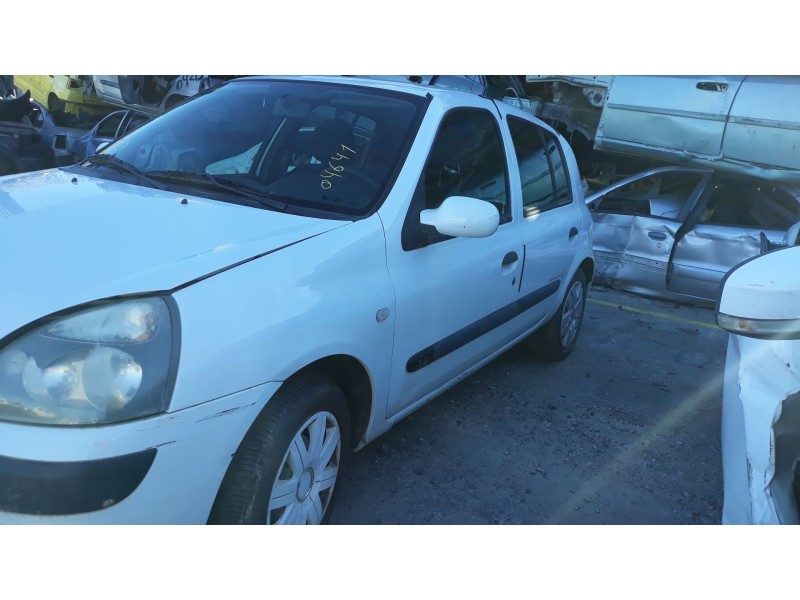 renault clio ii fase ii (b/cb0) del año 2001 renault clio ii fase ii (b/cb0) del año 2001