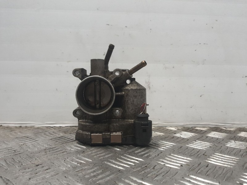 Recambio de caja mariposa para volkswagen polo berlina (6n2) trendline referencia OEM IAM 030133062C 0280750095 