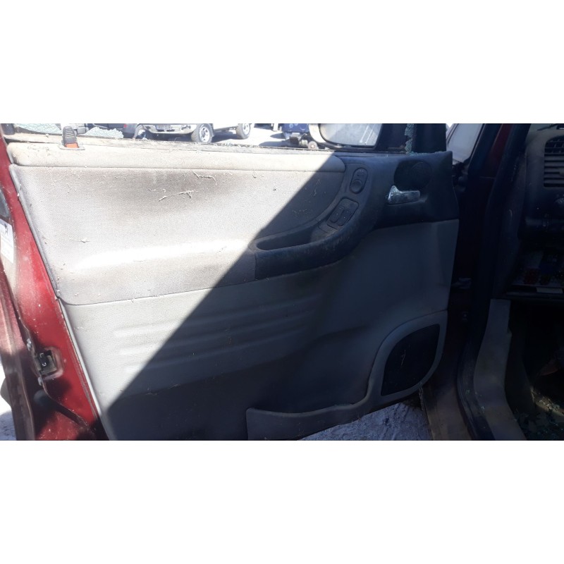 opel zafira a del año 1999