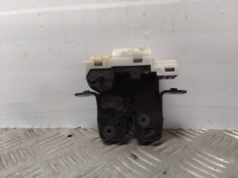 Recambio de cerradura maletero / porton para renault clio grandtour referencia OEM IAM   