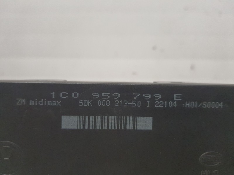 Recambio de modulo electronico para seat leon (1m1) stella referencia OEM IAM 1C0959799E 5DK008213 