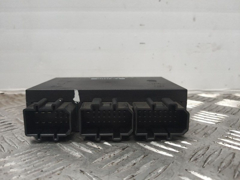 Recambio de modulo electronico para seat leon (1m1) stella referencia OEM IAM 1C0959799E 5DK008213 