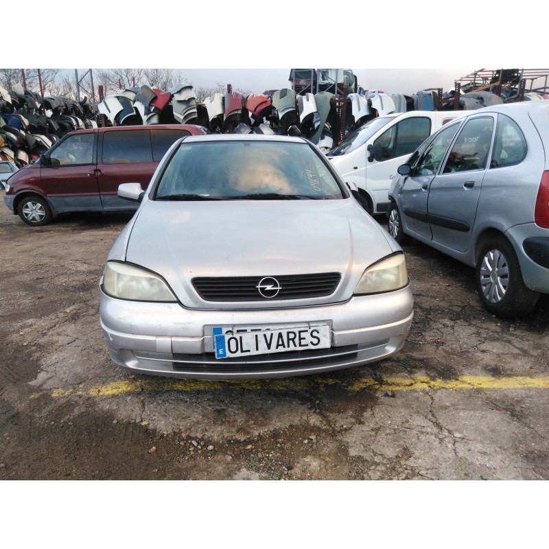 opel astra g berlina del año 1998