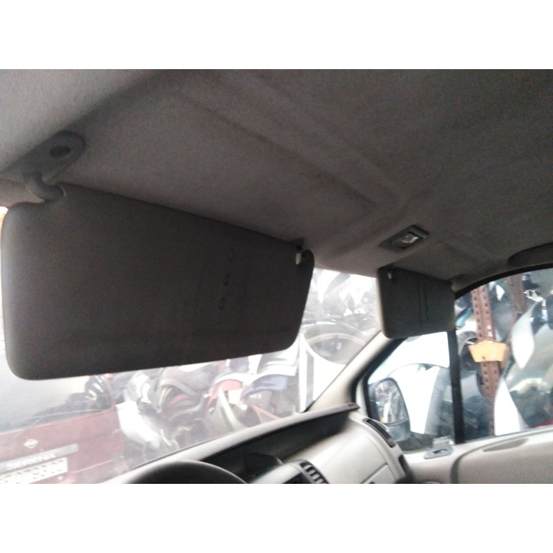 renault trafic combi (ab 4.01) del año 2001