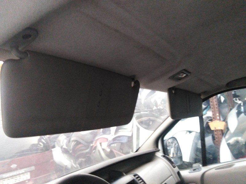 renault trafic combi (ab 4.01) del año 2001