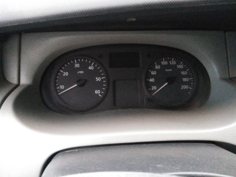 renault trafic combi (ab 4.01) del año 2001