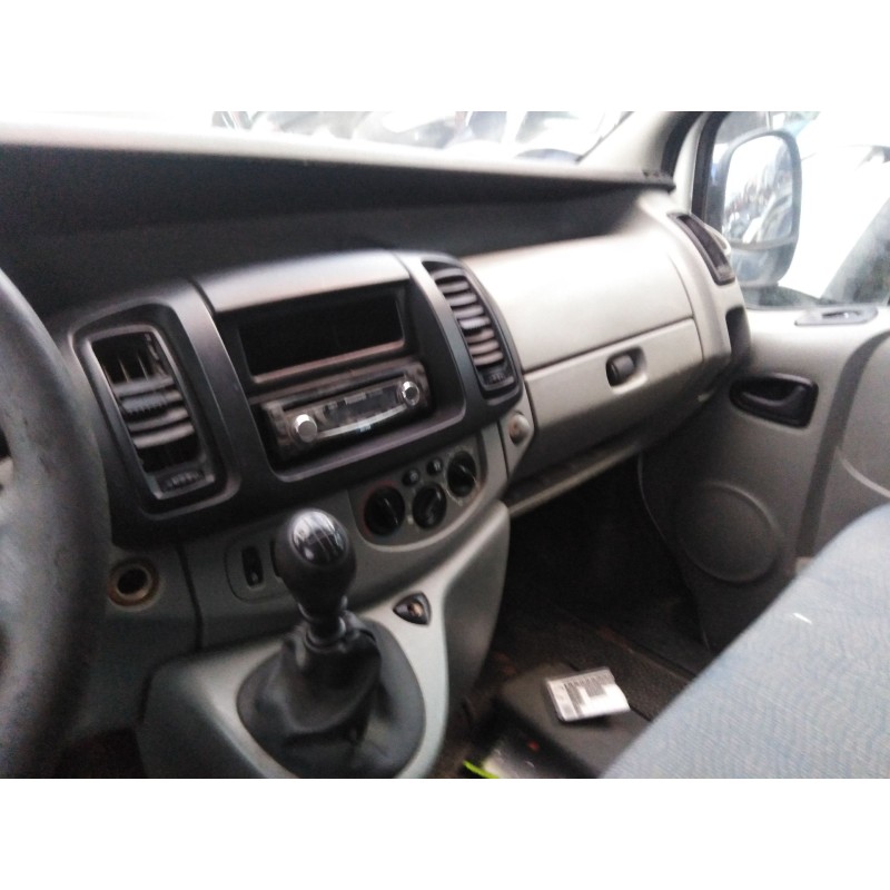 renault trafic combi (ab 4.01) del año 2001
