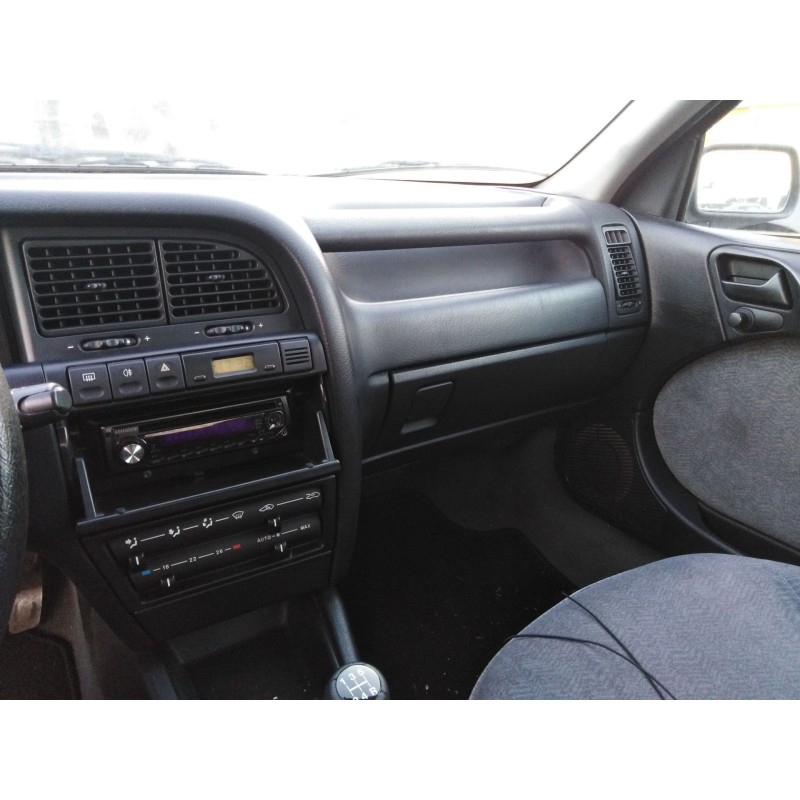 citroen xantia berlina del año 1997