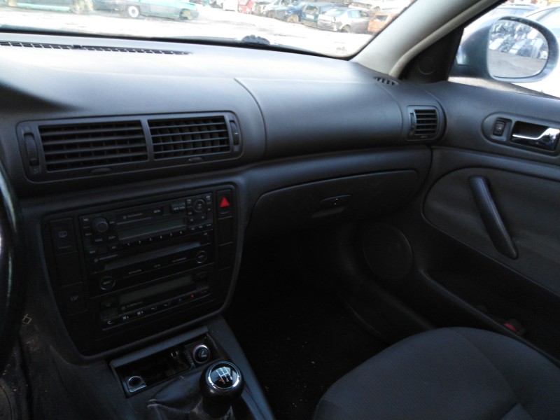 volkswagen passat berlina (3b3) del año 2000