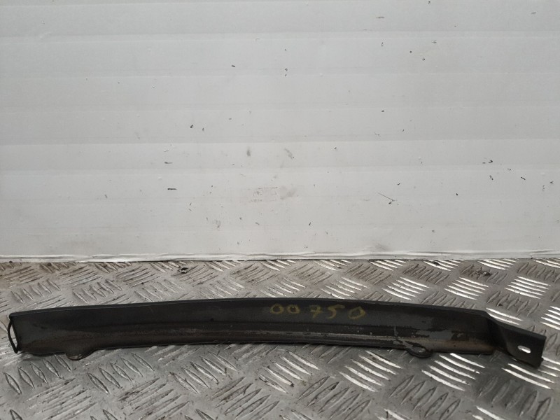 Recambio de moldura bajo faro izquierdo para toyota rav 4 funcruiser (a1) referencia OEM IAM   