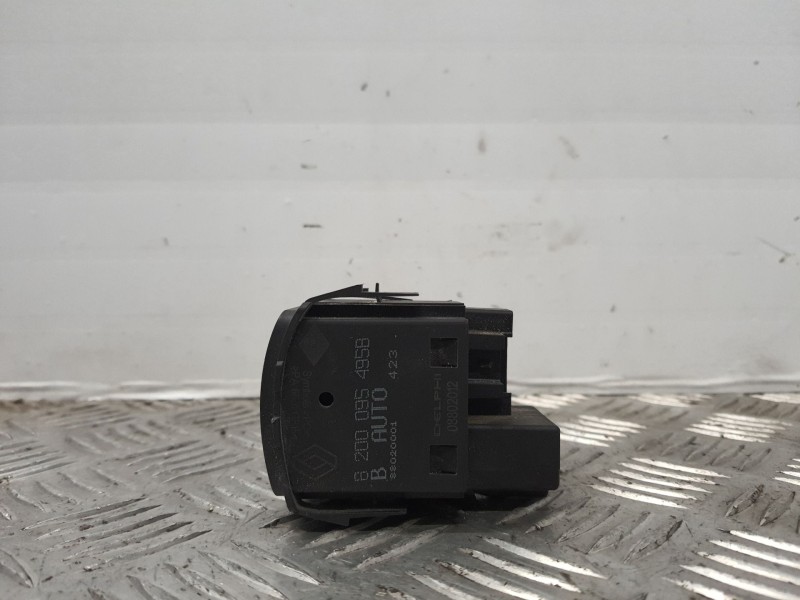Recambio de mando regulacion luces para renault megane ii berlina 5p referencia OEM IAM 82000954958 08802012 