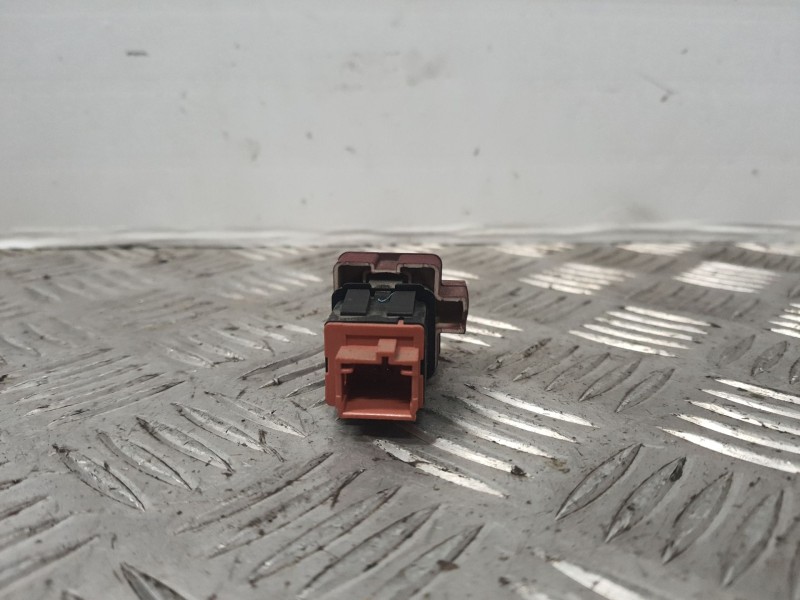 Recambio de warning para citroen c4 berlina 1.4 16v referencia OEM IAM 96480877KR  