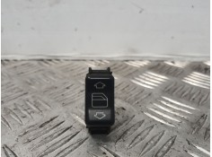 Recambio de mando elevalunas trasero izquierdo para mercedes clase s (w140) berlina referencia OEM IAM 1408210251KZ  