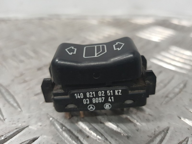 Recambio de mando elevalunas trasero izquierdo para mercedes clase s (w140) berlina referencia OEM IAM 1408210251KZ  