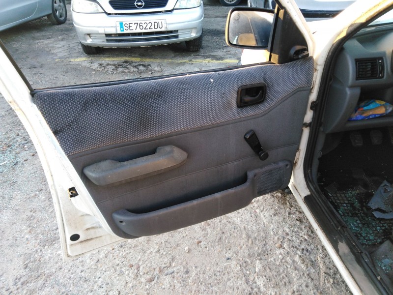 ford fiesta berl./courier del año 1989