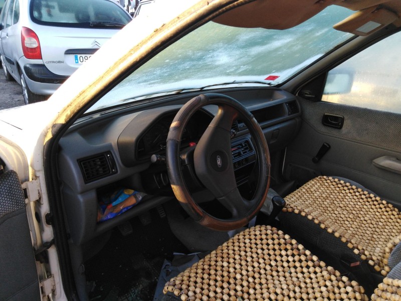 ford fiesta berl./courier del año 1989