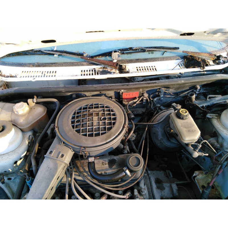 ford fiesta berl./courier del año 1989