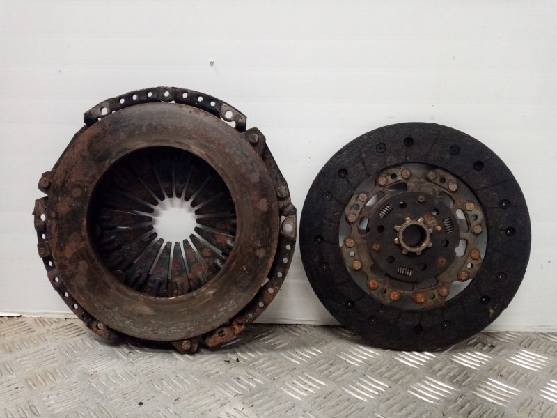 Recambio de kit embrague para volkswagen passat berlina (3c2) referencia OEM IAM   