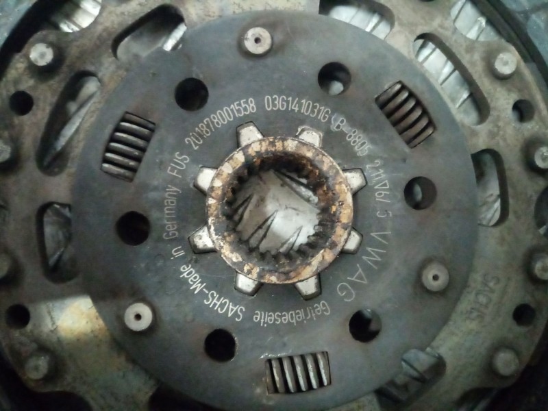 Recambio de kit embrague para volkswagen passat berlina (3c2) referencia OEM IAM   