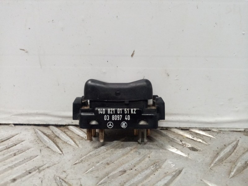 Recambio de mando elevalunas trasero izquierdo para mercedes clase s (w140) berlina referencia OEM IAM 1408210151KZ 03809740 