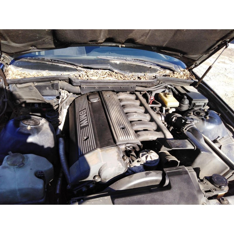 bmw serie 3 berlina (e36) del año 1990