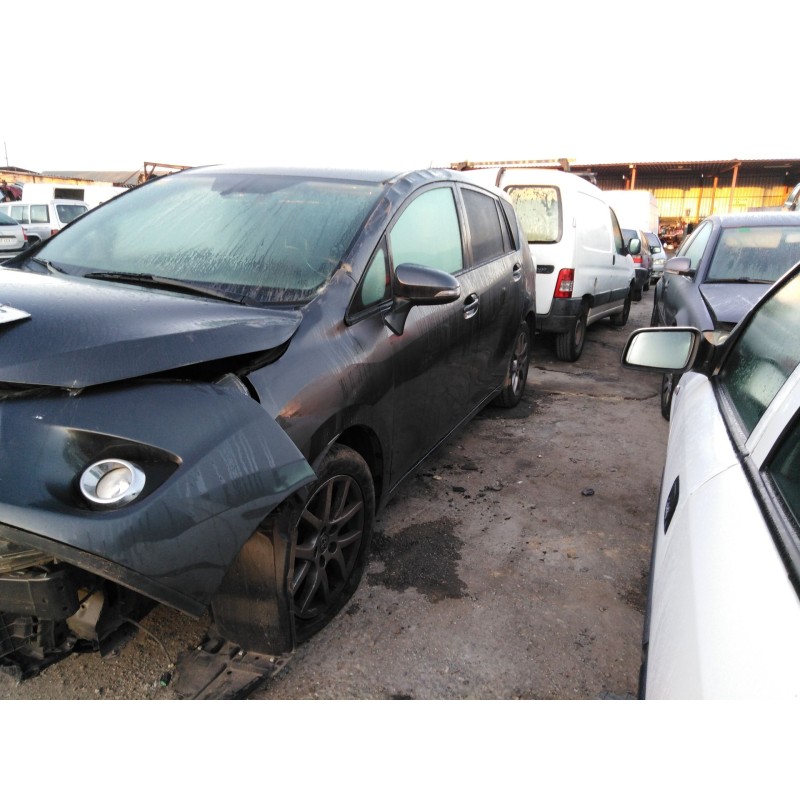 toyota verso del año 2013