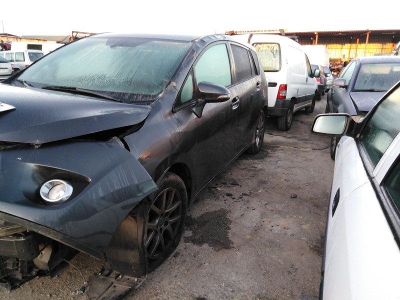 toyota verso del año 2013