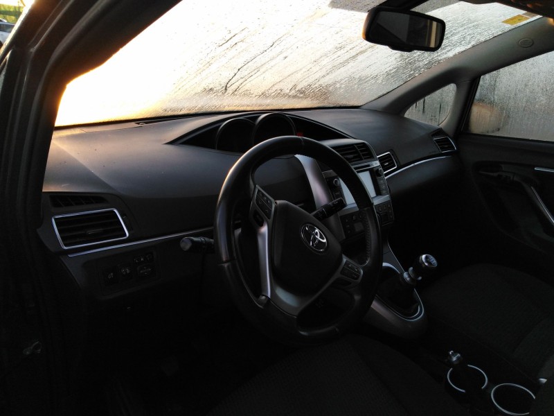 toyota verso del año 2013