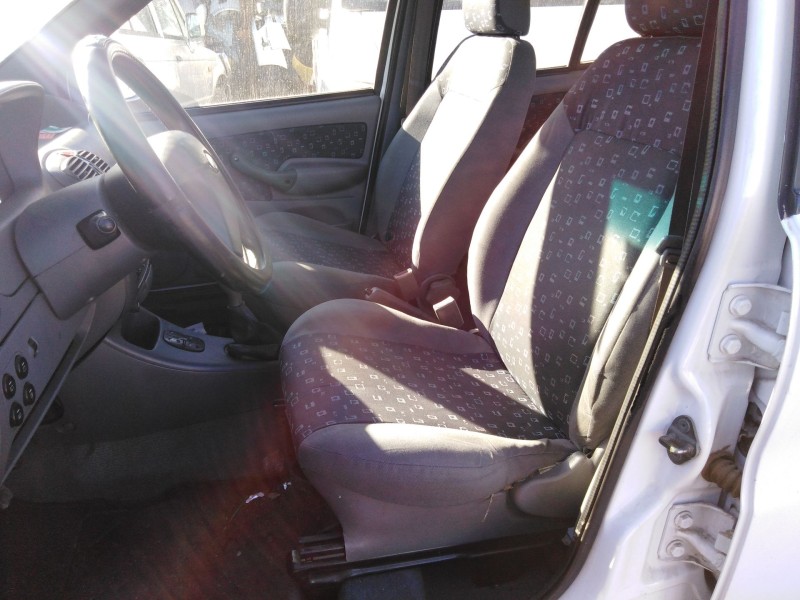 tata indica del año 2002