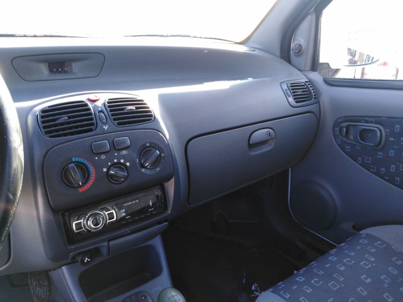 tata indica del año 2002