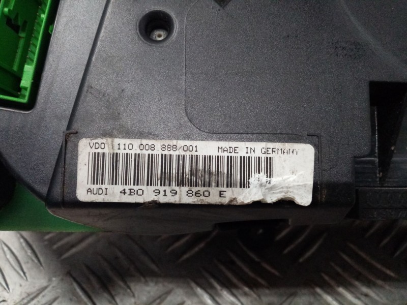 Recambio de cuadro instrumentos para audi a6 berlina (4b2) referencia OEM IAM 4B0919860E 110008888 