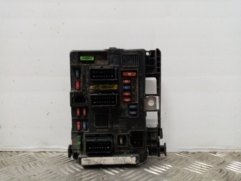 Recambio de caja bsm para citroen c3 1.4 hdi referencia OEM IAM 9643498880  