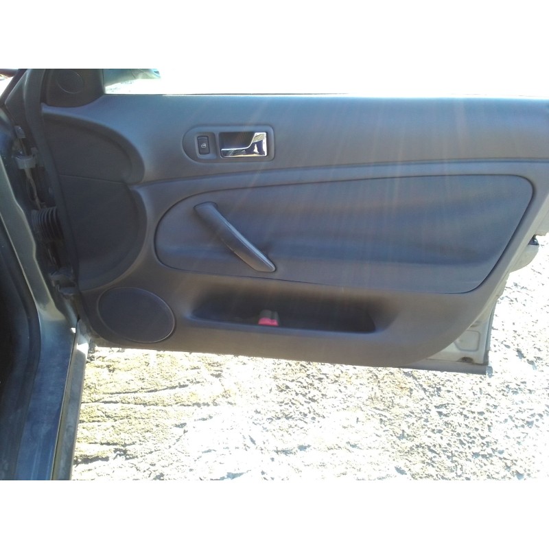 Recambio de guarnecido puerta delantera derecha para volkswagen passat berlina (3b3) comfortline referencia OEM IAM 0  
