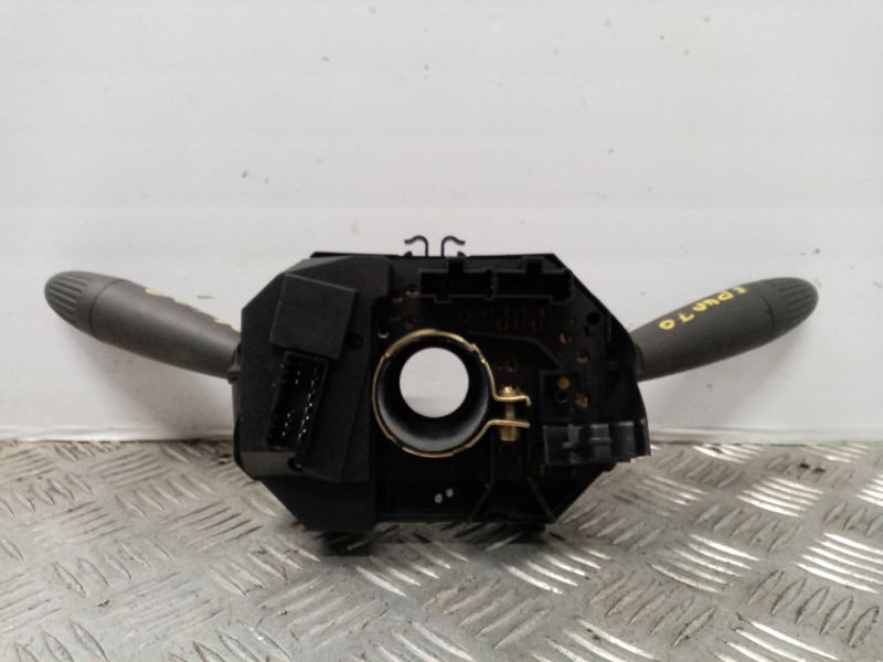 Recambio de mando luces para fiat punto berlina (188) referencia OEM IAM 10400563480  