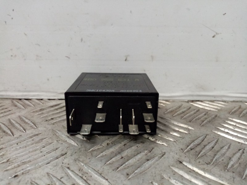 Recambio de rele para volkswagen passat berlina (3b3) comfortline referencia OEM IAM 4B0955531A  