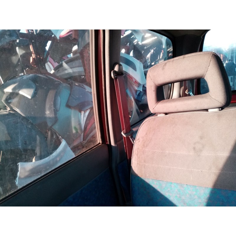 Recambio de cinturon seguridad trasero derecho para nissan serena (c23m) referencia OEM IAM   