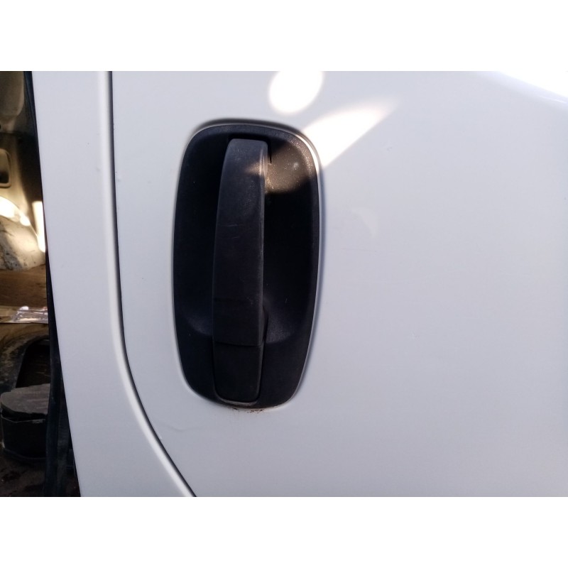 Recambio de maneta exterior delantera derecha para renault trafic combi (ab 4.01) 1.9 diesel referencia OEM IAM   