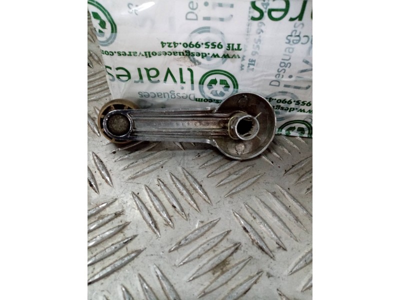 Recambio de maneta elevalunas delantera izquierda para  referencia OEM IAM   