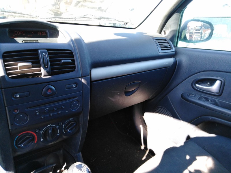 renault clio ii (bb_, cb_) del año 2001