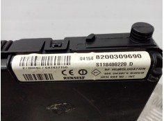 Recambio de caja reles / fusibles para renault scenic ii 1.9 dci diesel referencia OEM IAM 8200309690 S118400220D  2