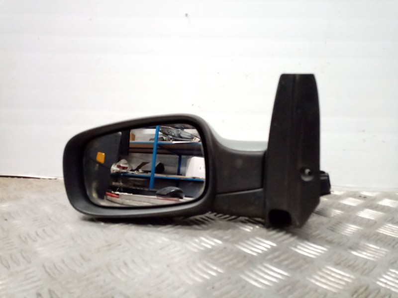 Recambio de retrovisor izquierdo para renault scenic ii 1.9 dci diesel referencia OEM IAM   