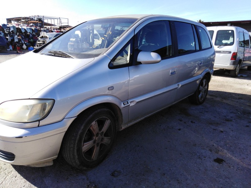 opel zafira a monospace (t98) del año 2000