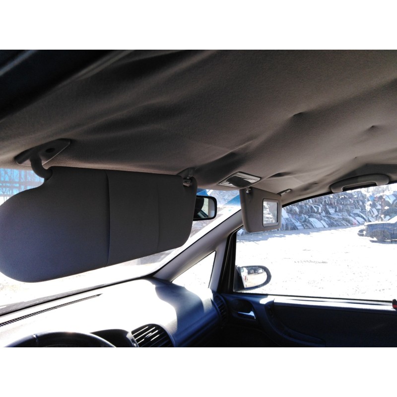 opel zafira a monospace (t98) del año 2000