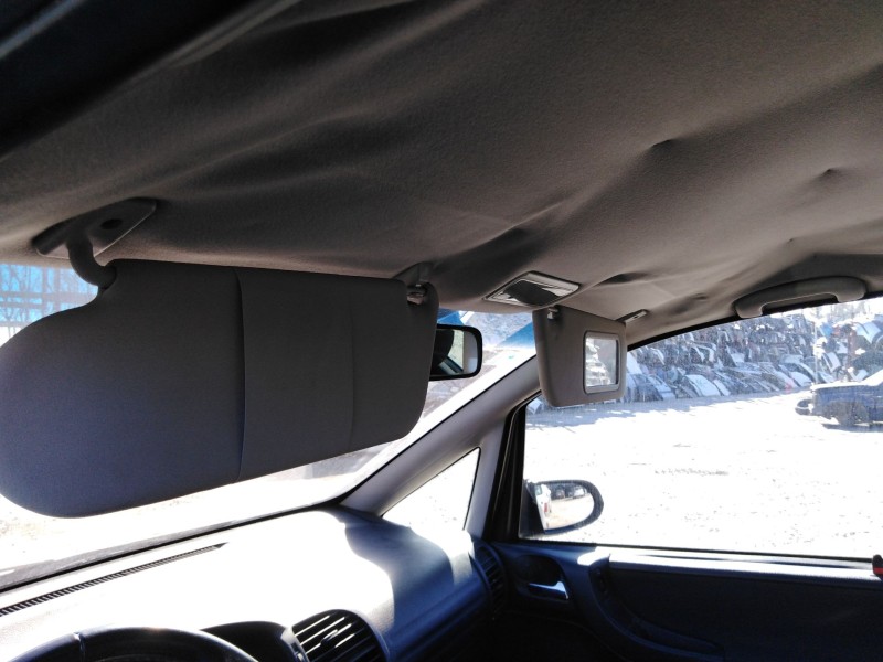 opel zafira a monospace (t98) del año 2000