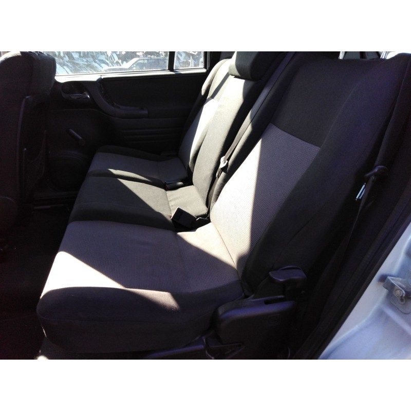 opel zafira a monospace (t98) del año 2000