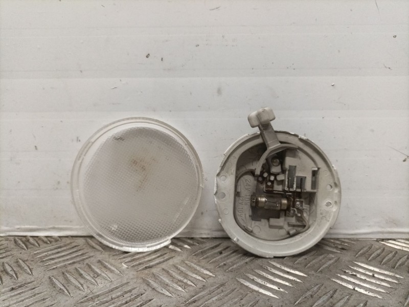 Recambio de luz interior para nissan patrol gr (y60) referencia OEM IAM   