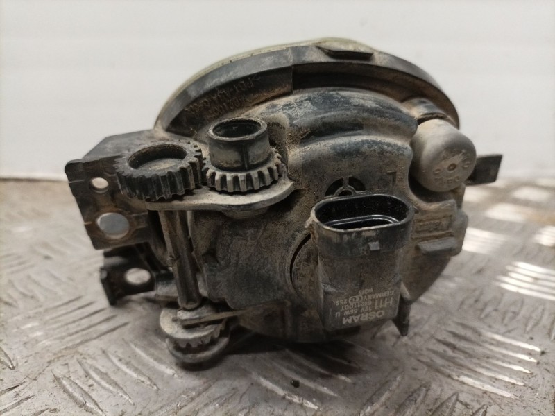 Recambio de faro antiniebla trasero izquierdo para volkswagen touareg (7la) 2.5 tdi referencia OEM IAM 7L6841699B  