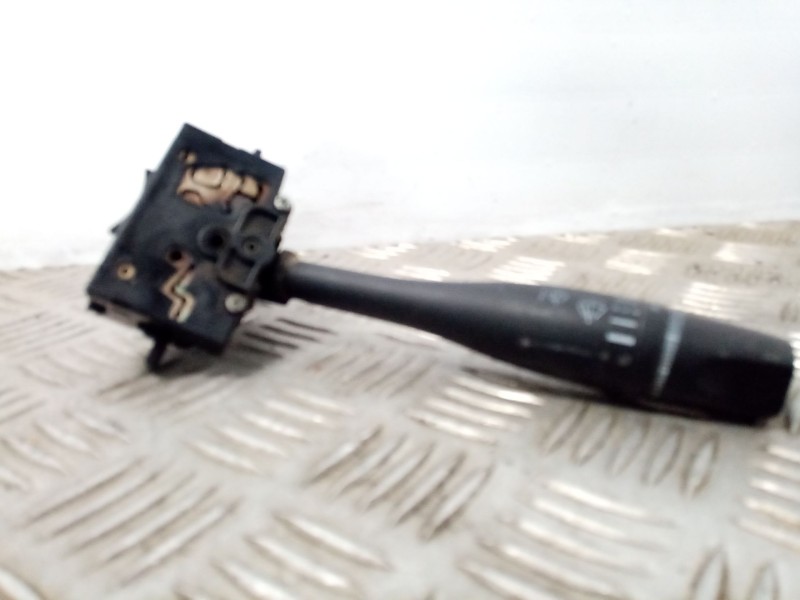 Recambio de mando limpia para nissan primera berlina (p11) referencia OEM IAM 96930D   Recambio de mando limpia para nissan primera berlina (p11) referencia OEM IAM 96930D