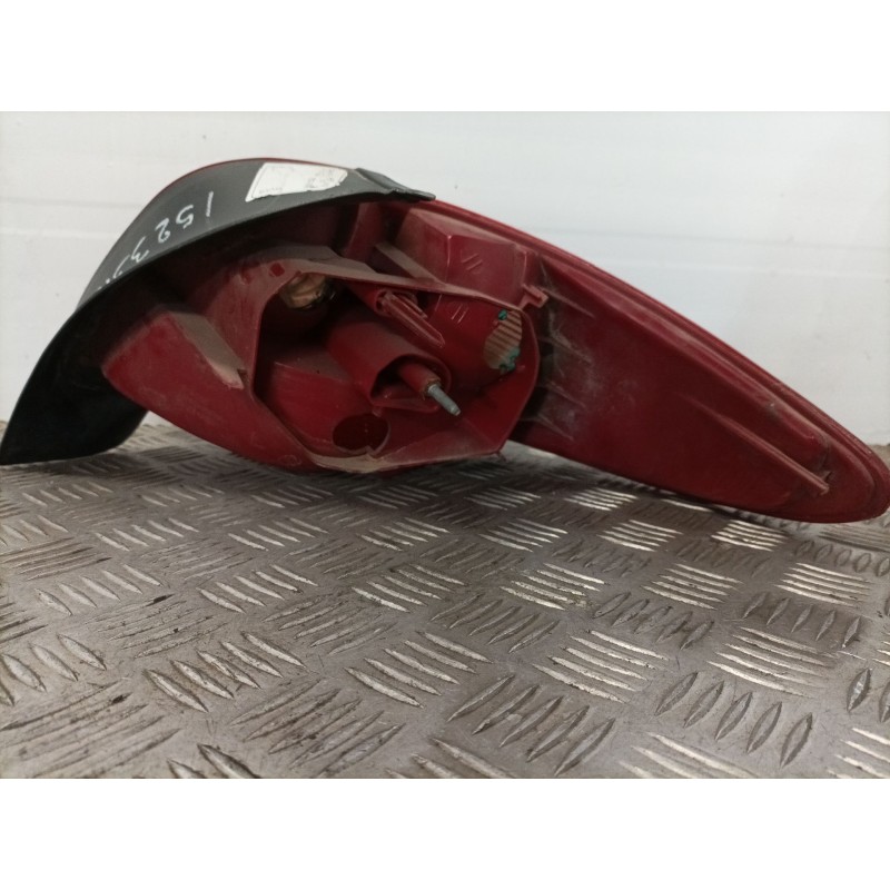 Recambio de piloto trasero izquierdo para peugeot 206 berlina 1.4 referencia OEM IAM   