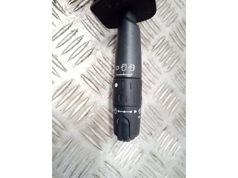 Recambio de mando limpia para citroen xantia berlina 1.6 sx referencia OEM IAM 61580022 96132773ZL 